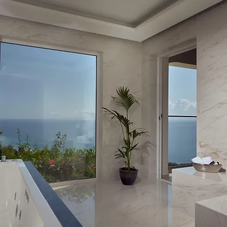 Golden July Luxury Villa *