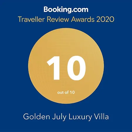 Golden July Luxury Vilă