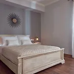Golden July Luxury Vila *