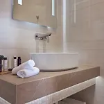Golden July Luxury Akrotiri (Zakynthos)