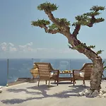 Golden July Luxury Akrotiri (Zakynthos)