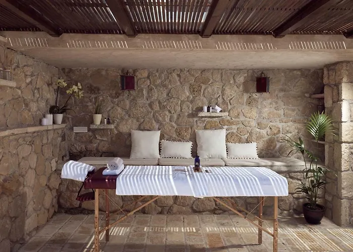 Golden July Luxury Akrotiri (Zakynthos)